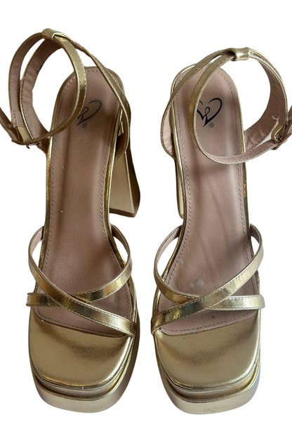 Zapatos Dorados