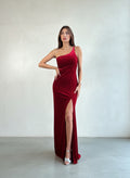Vestido Asimetrico - Rojo Terciopelo