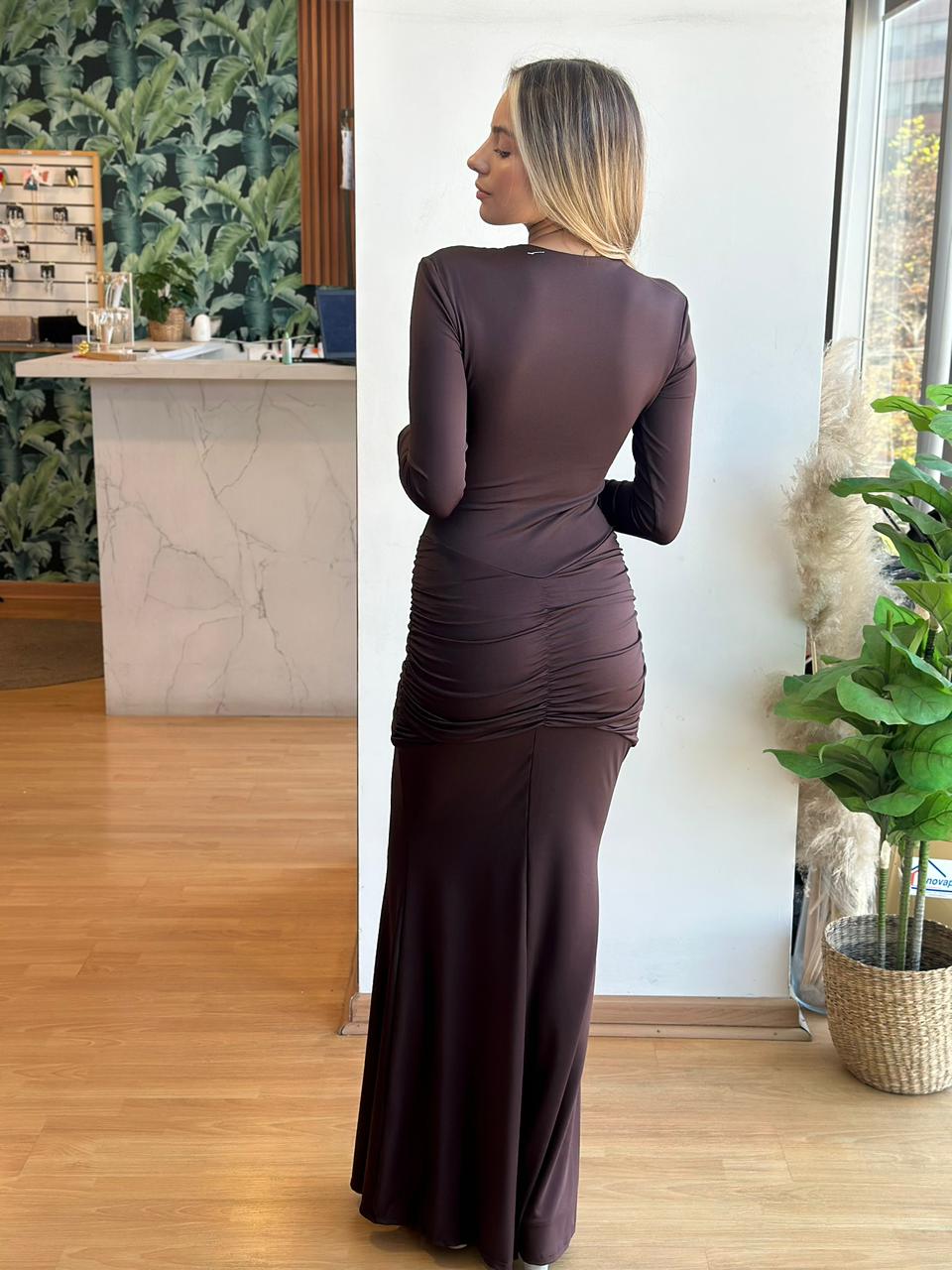 Vestido Manga Larga Escote V - Café Chocolate
