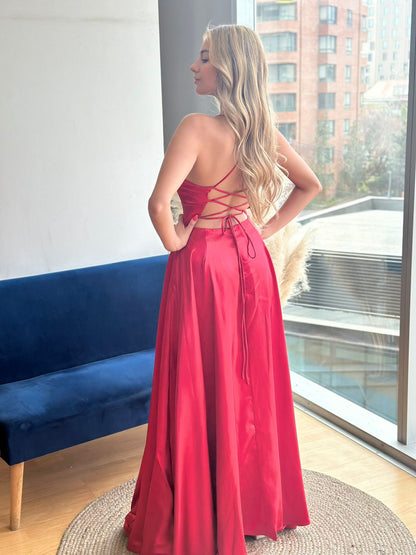 VESTIDO SATIN ROJO ESPALDA AJUSTABLE