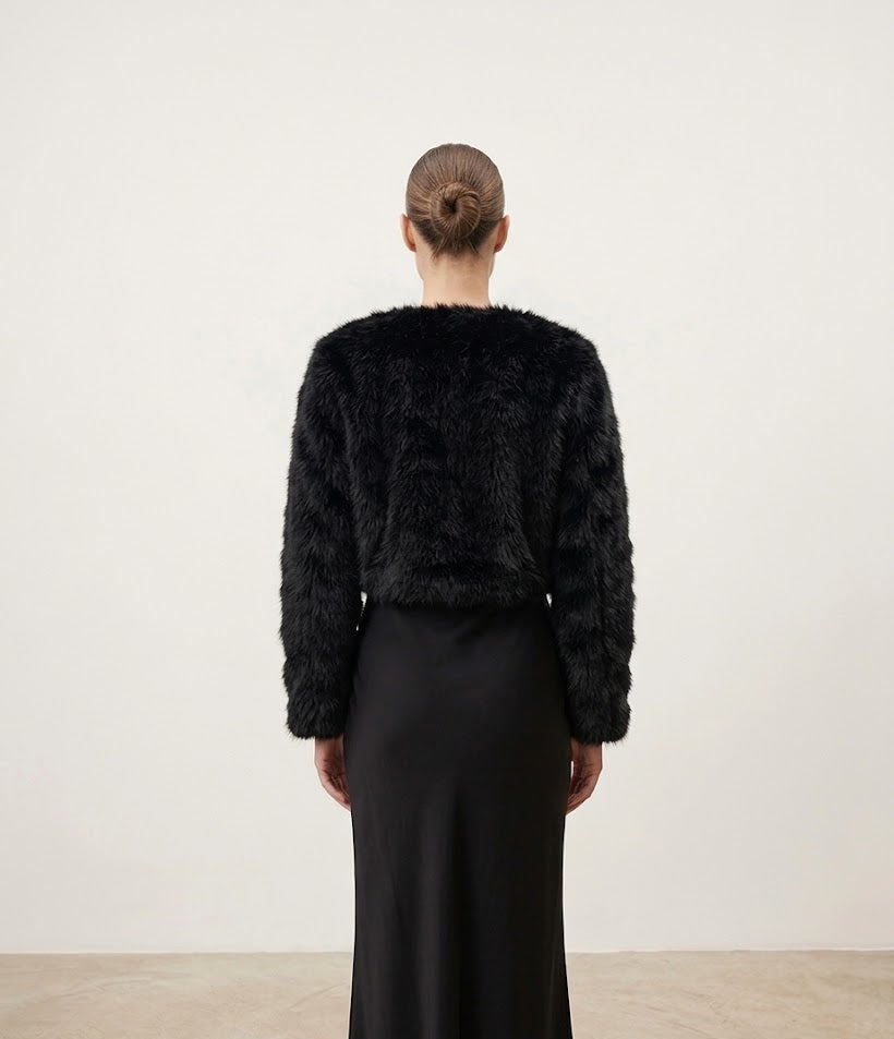 Bolero Peludo - Negro
